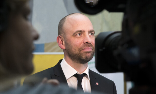 Politikere vil «oute» konkursryttere etter Dagbladet-avsløring: - Vi må rydde opp i dette svineriet